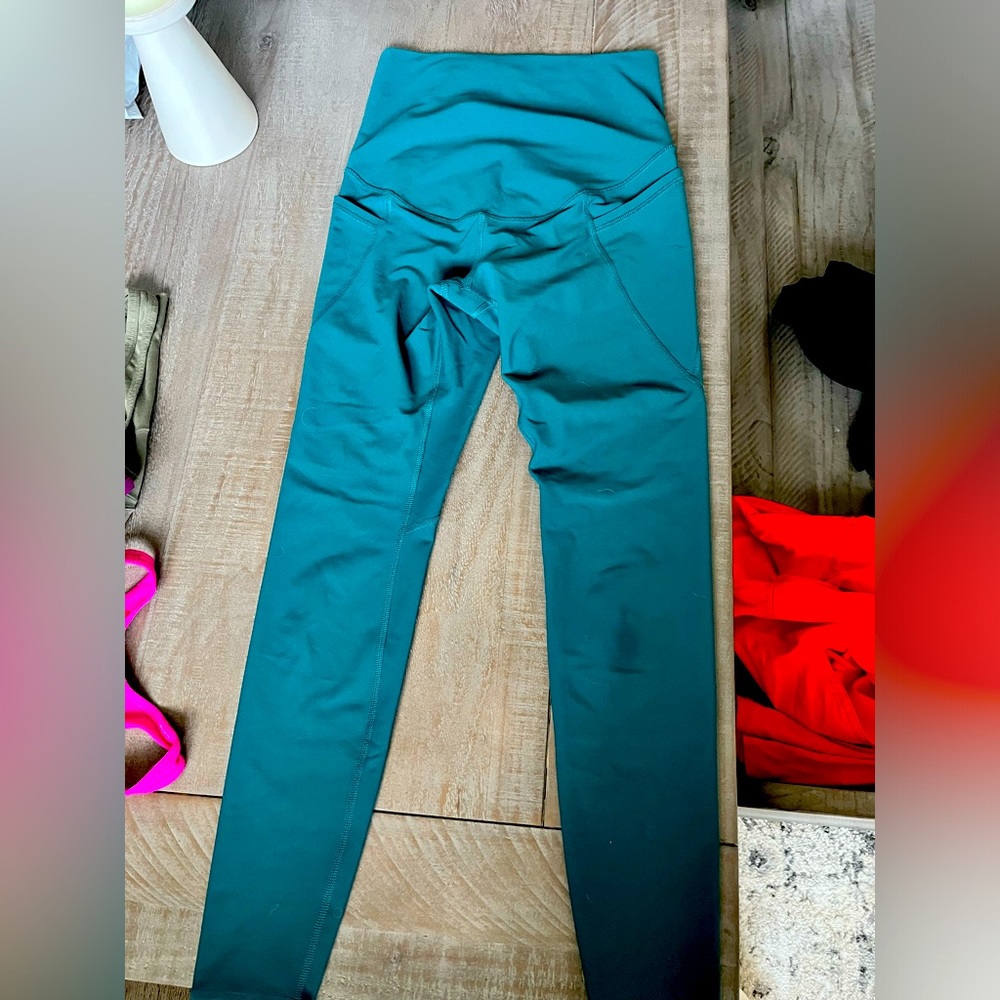 Old Navy maternity active high rise leggings XS